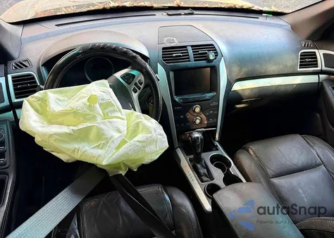 2015 Ford Explorer Xlt z USA, uszkodzony, nr VIN 1FM5K7D8XFGC45182